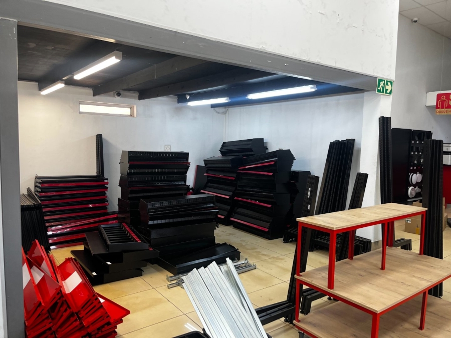 To Let Commercial Property for Rent in Melodie North West